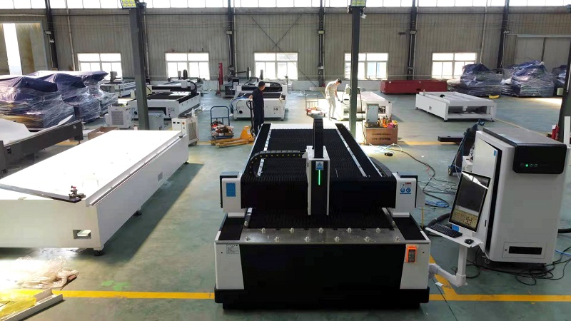 1560 fiber laser machine (2).jpg